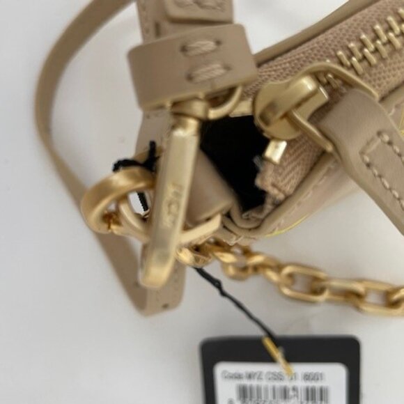MCM - Mini bag NEW w/tags GIFTABLE ! - Picture 8 of 9